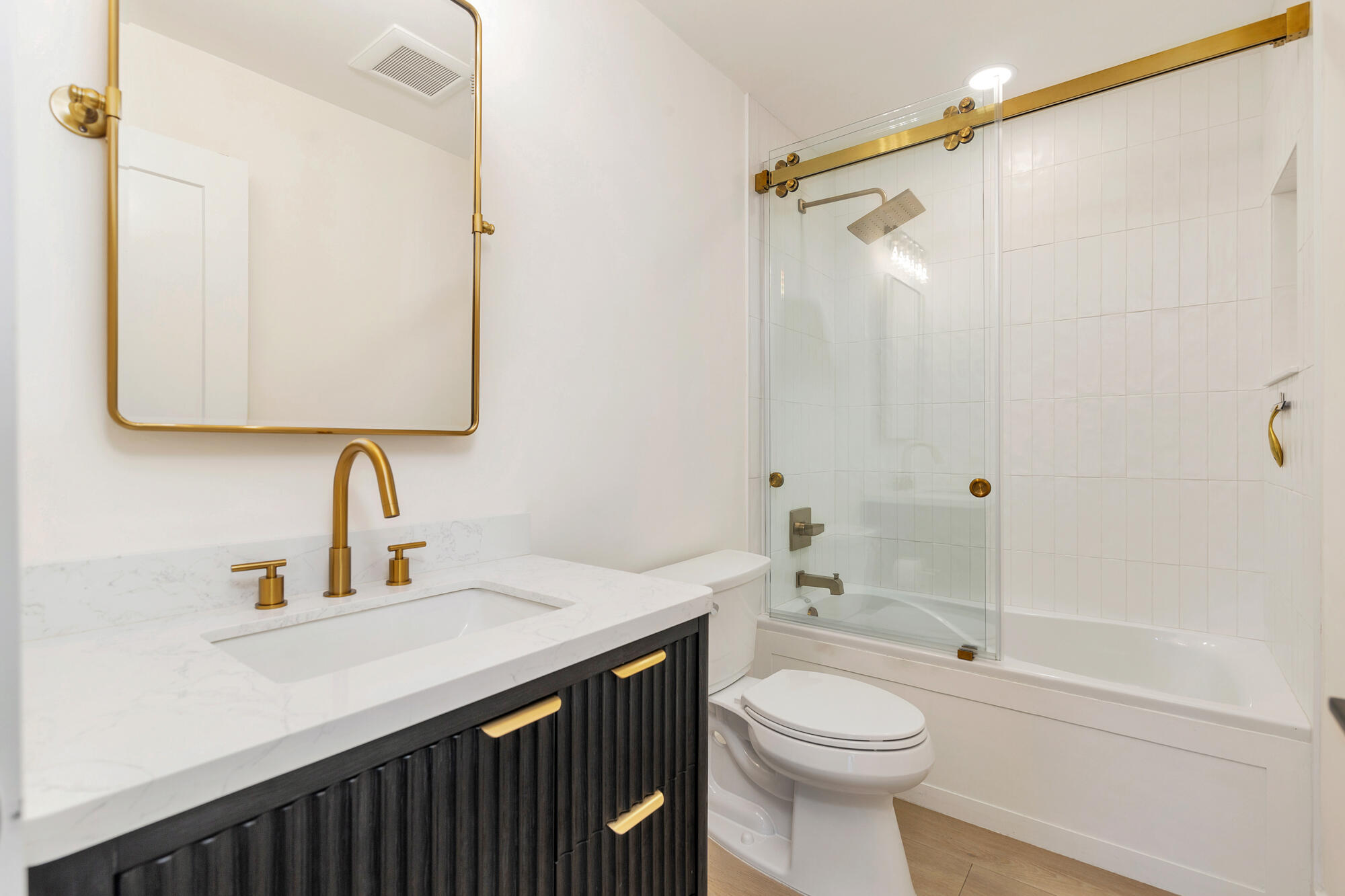 LAKE CLARKE ESTATES - Residential