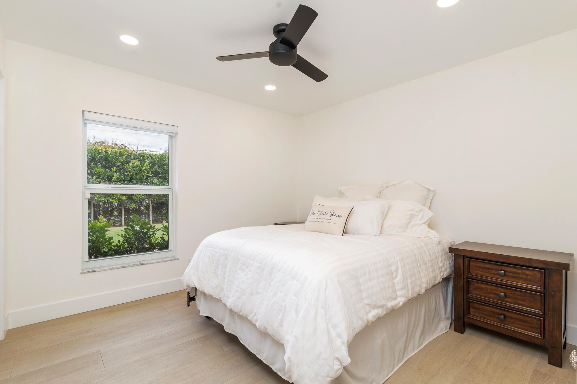 LAKE CLARKE ESTATES - Residential