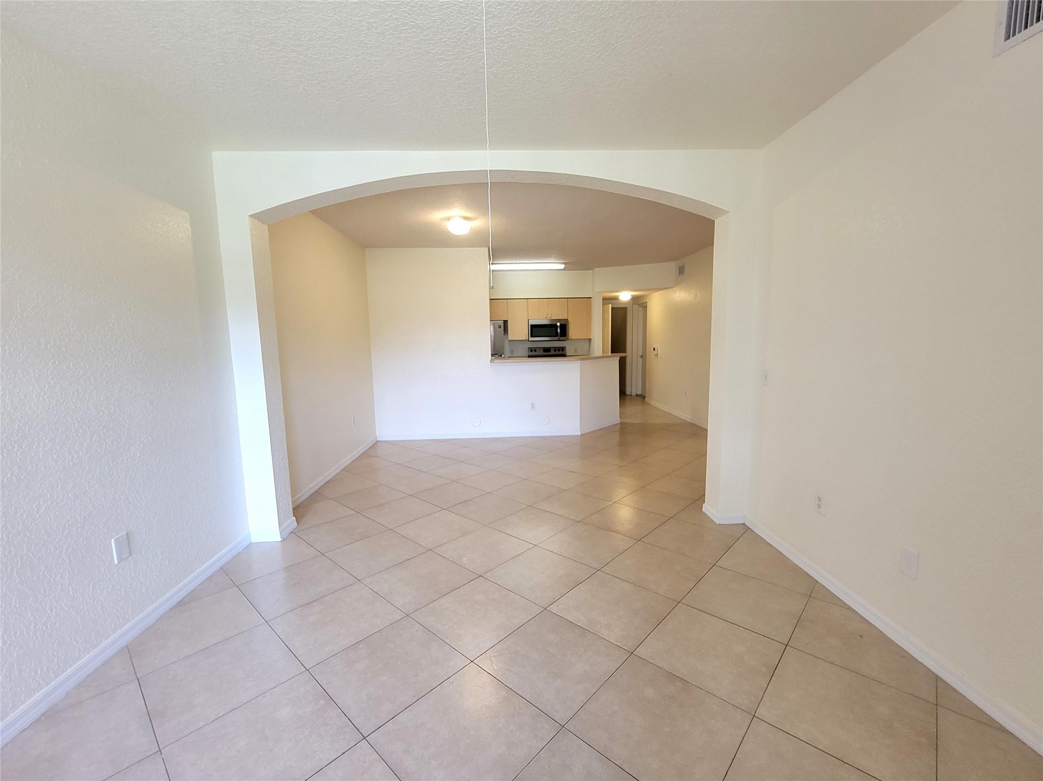2109 Belmont Ln 2109