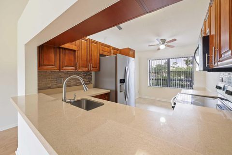 Tiny photo for 4698 Lucerne Lakes Boulevard E #202, Lake Worth, FL 33467 (MLS # B26001156)
