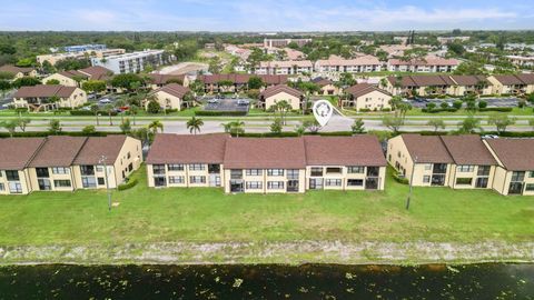 Tiny photo for 4698 Lucerne Lakes Boulevard E #202, Lake Worth, FL 33467 (MLS # B26001156)