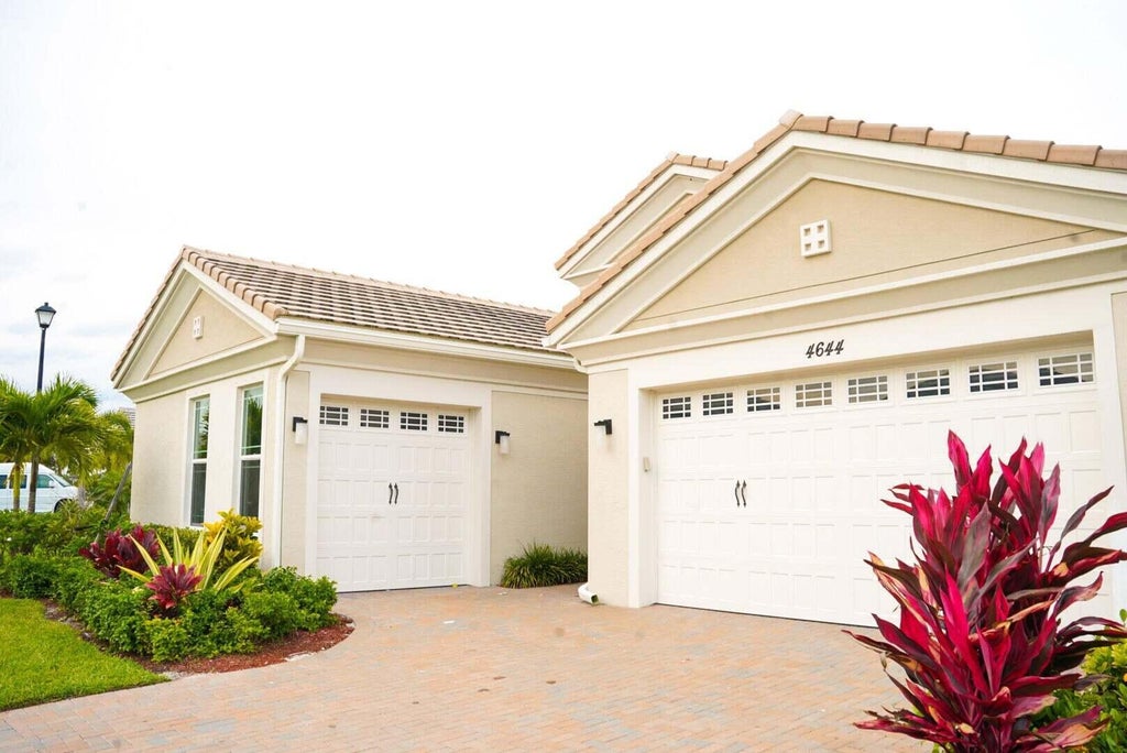 Photo of 4644 Canopy Grove Drive, Westlake, FL 33470 (MLS # R10990625)