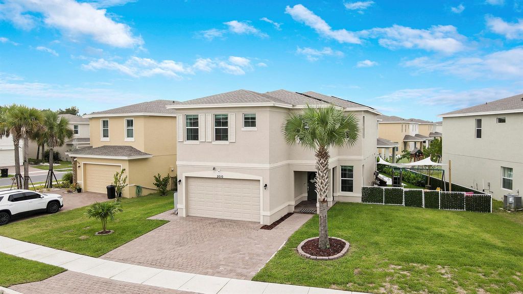 Photo of 2010 NW Cataluna Circle, Port Saint Lucie, FL 34986 (MLS # R10965163)