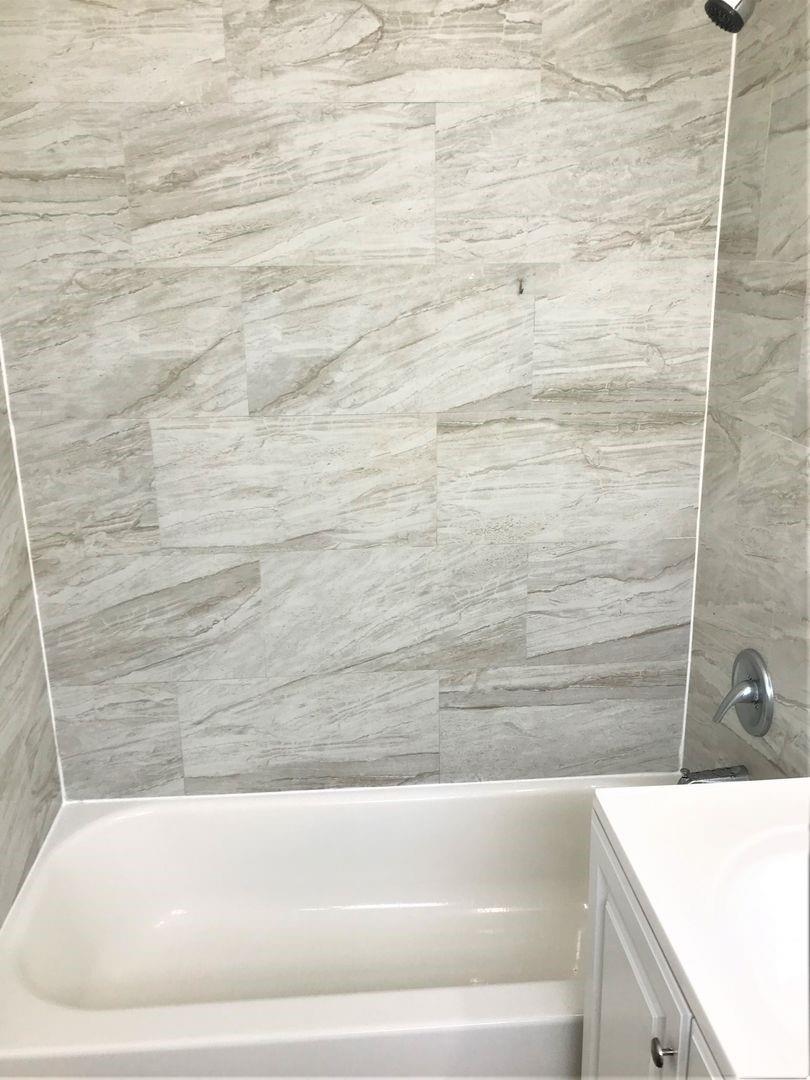 Oakland Manors Amd - Residential Lease