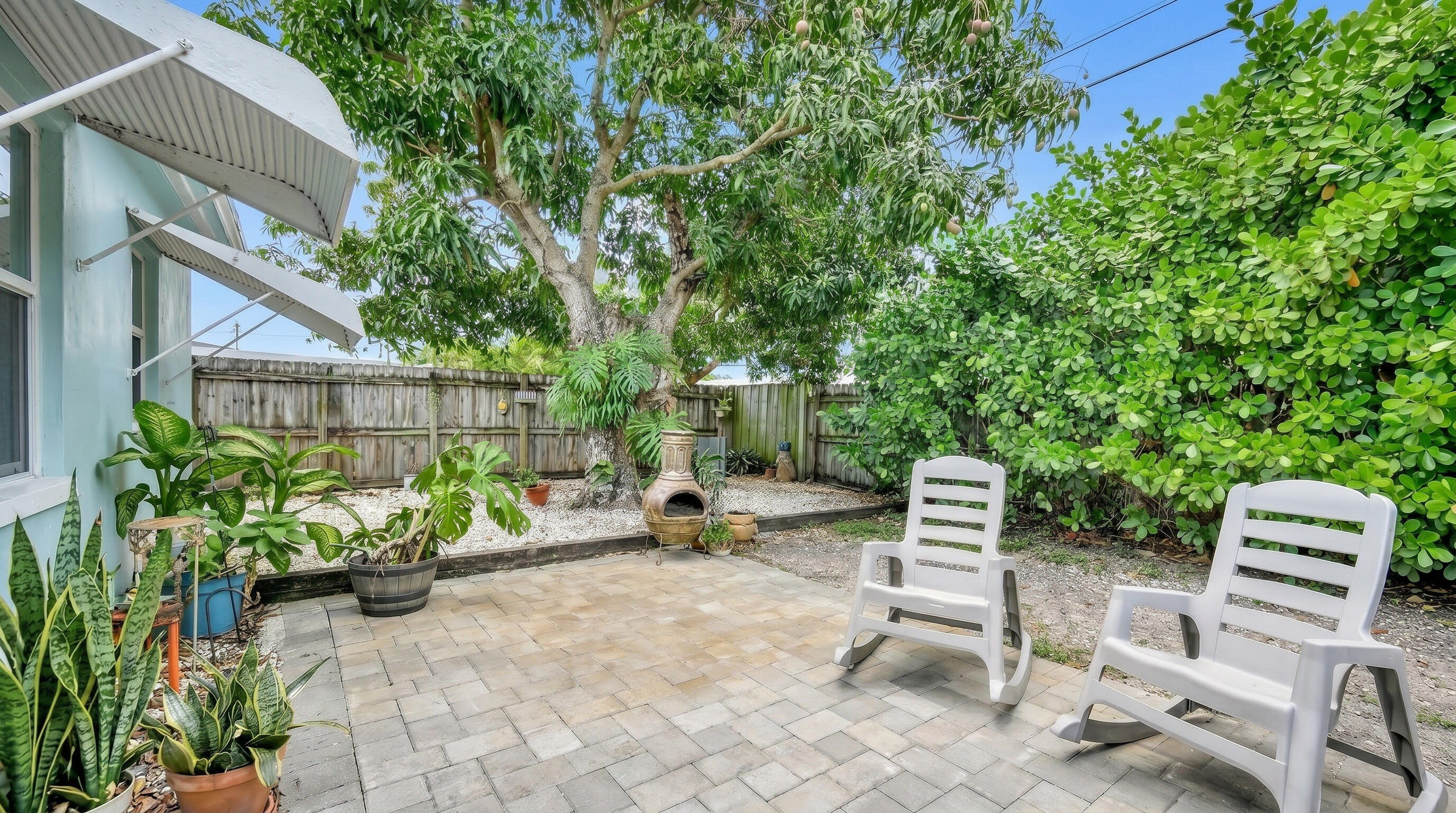 COLLIER MANOR 2ND ADD - Residential Lease