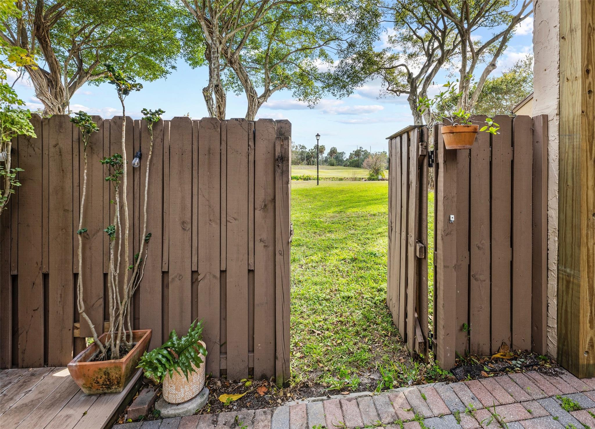 ARROWHEAD GOLF AND TENNIS CLUB - Residential Lease