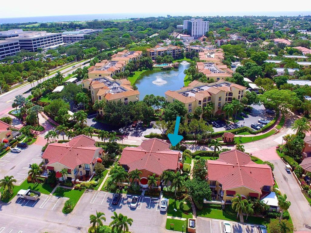 UNO LAGO - Residential