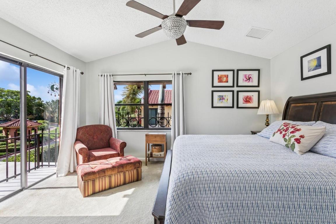 UNO LAGO - Residential