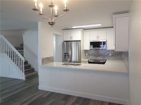 A home in Deerfield Beach