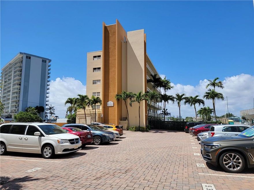 Great Location in the heart of Fort Lauderdale Beach directly on the Intracoastal. Short walk to Sebastian Street Beach, restaurants, shops, hotels, popular Las Olas Blvd, fine dining and  night life. This unit is in great condition. Nice kitchen with wood cabinets, white appliances and built in microwave. Tile floors, nicely furnished, good closet space and ready to move right in. This Amazing property is beautifully maintained and will make a great home  or vacation getaway. Pool, sundeck, dock and grill area directly on the intracoastal with the most spectacular water views ever. Every day here is "Another day in Paradise !!! Assigned parking, free on site laundry and extra storage.  No Leasing 1st year of ownership but 3x a year after that. New A/C and microwave. New Roof 12/2020