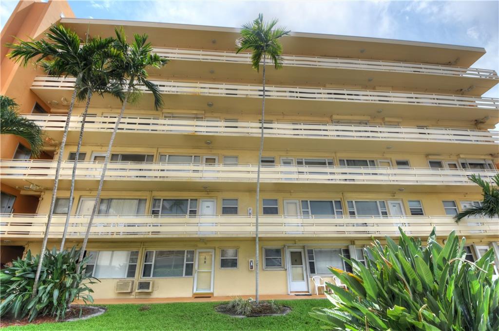 Harbor House East - Residential