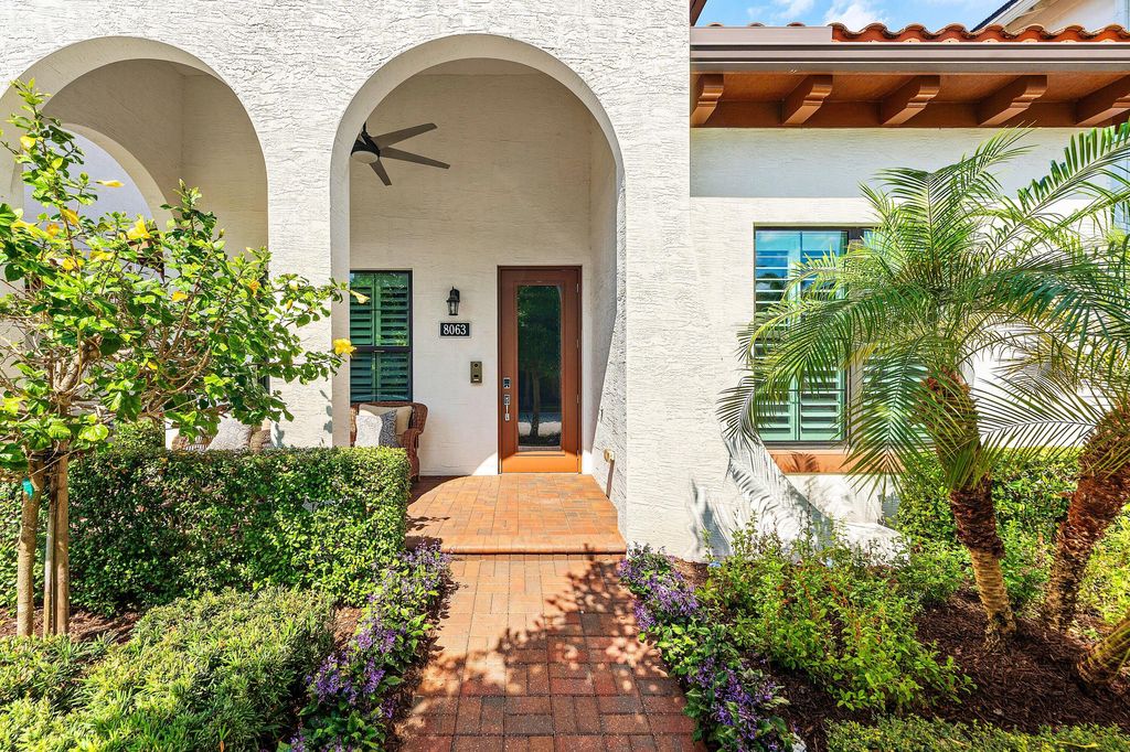 Photo of 8063 Hobbes Way, Palm Beach Gardens, FL 33418 (MLS # R11166334)