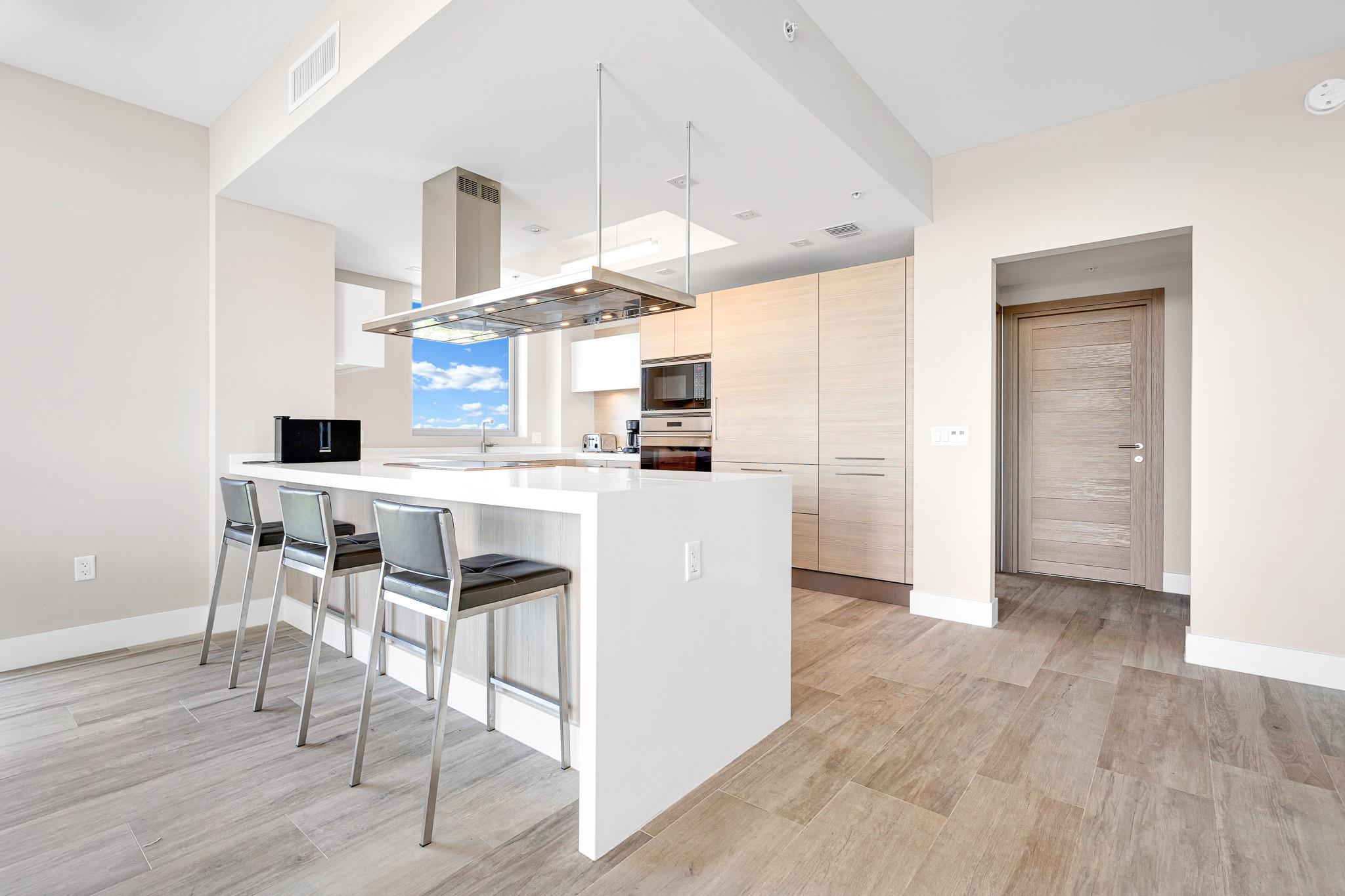 Marina Palms - Residential