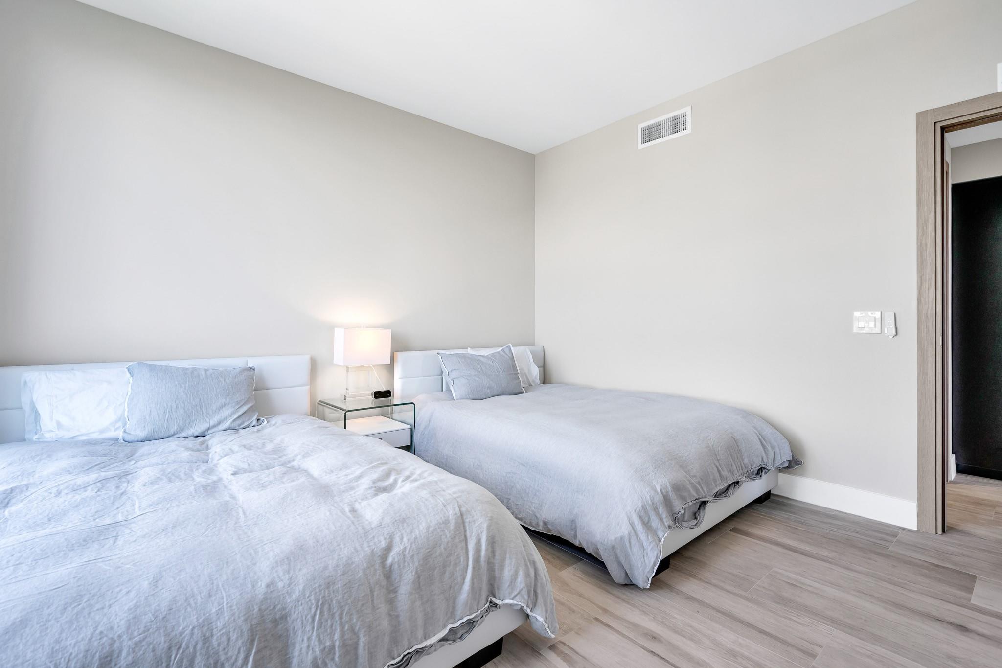 Marina Palms - Residential