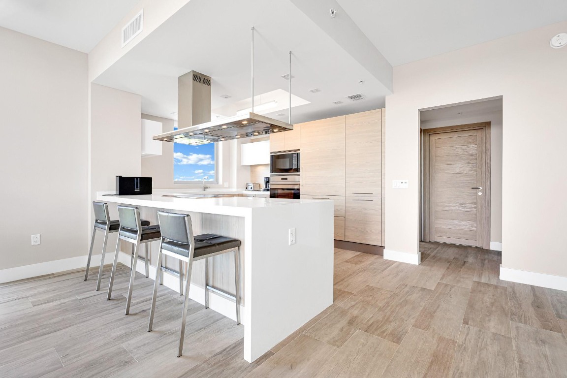 Marina Palms - Residential