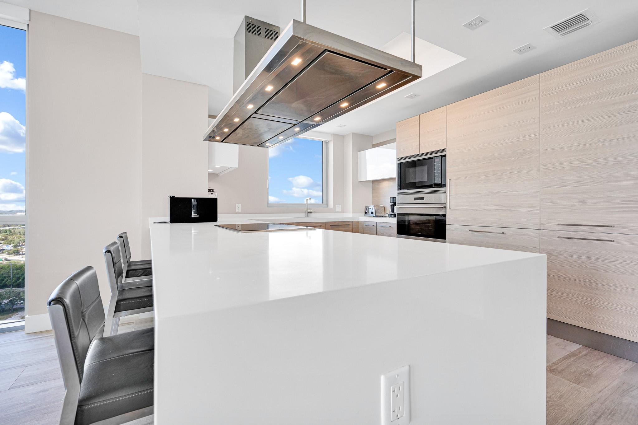 Marina Palms - Residential