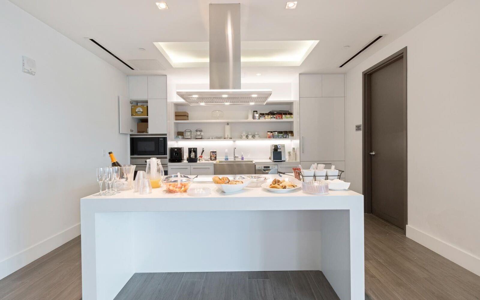 Marina Palms - Residential