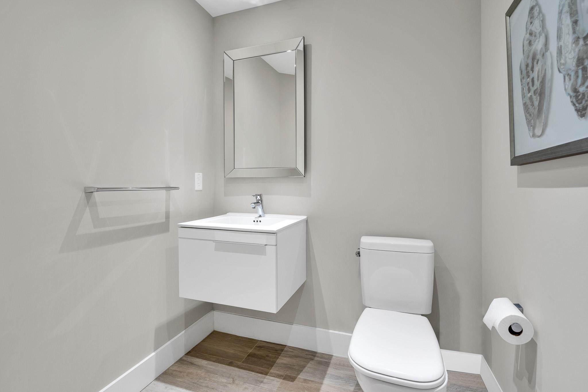 Marina Palms - Residential