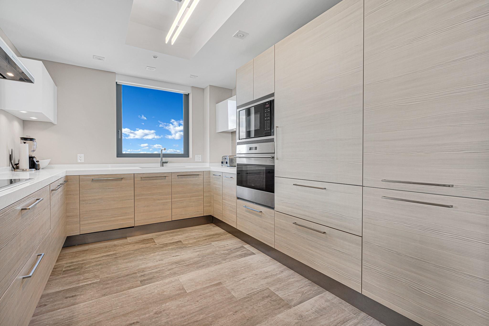 Marina Palms - Residential