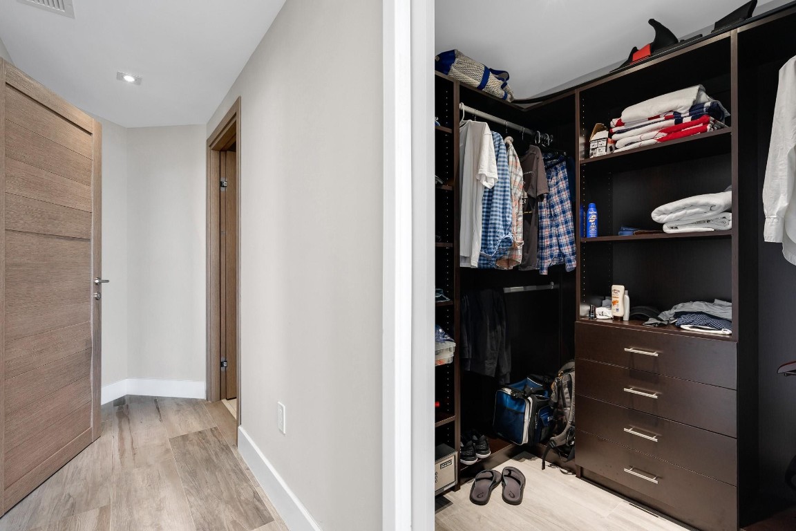 Marina Palms - Residential