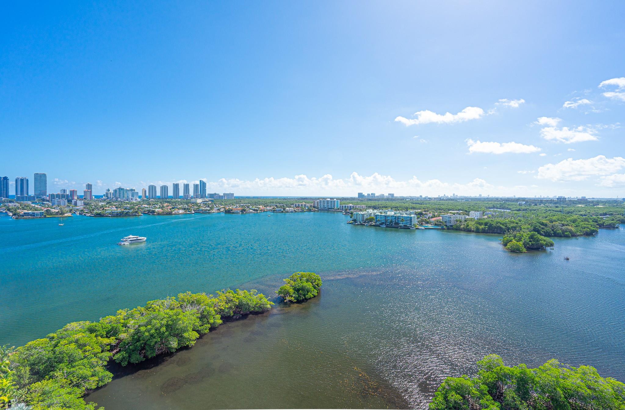 Marina Palms - Residential