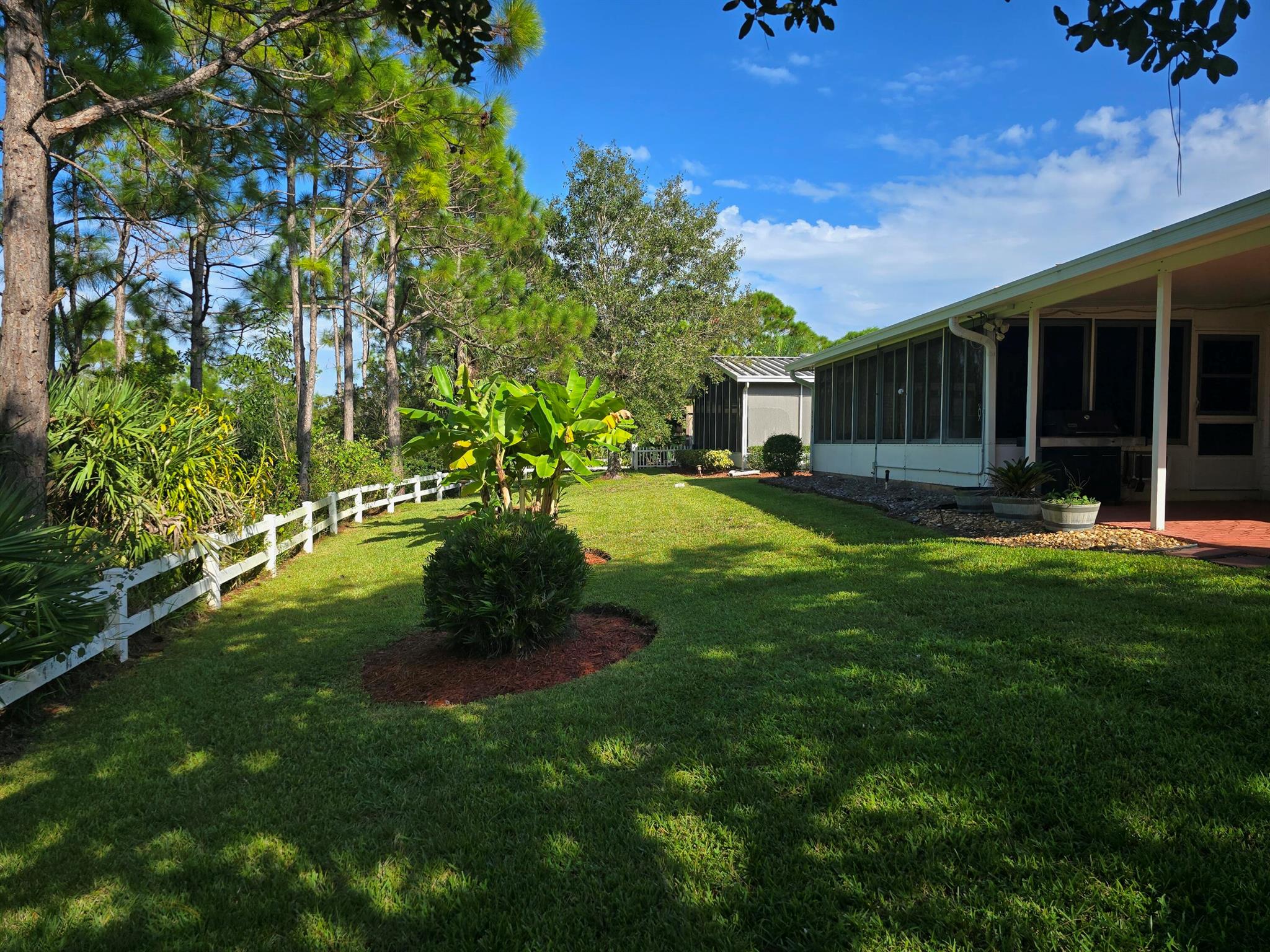 EAGLE'S RETREAT AT SAVANN - Residential