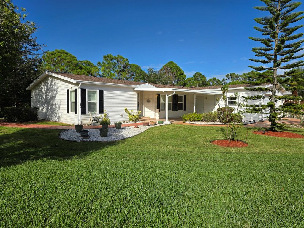 Photo of 2876 Eagles Nest Way, Port Saint Lucie, FL 34952 (MLS # R11129328)