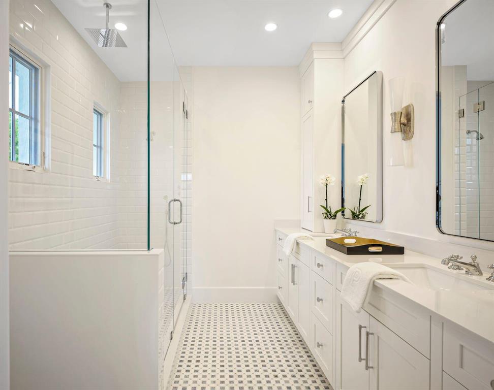 BUNGALOW PARK ADD - Residential