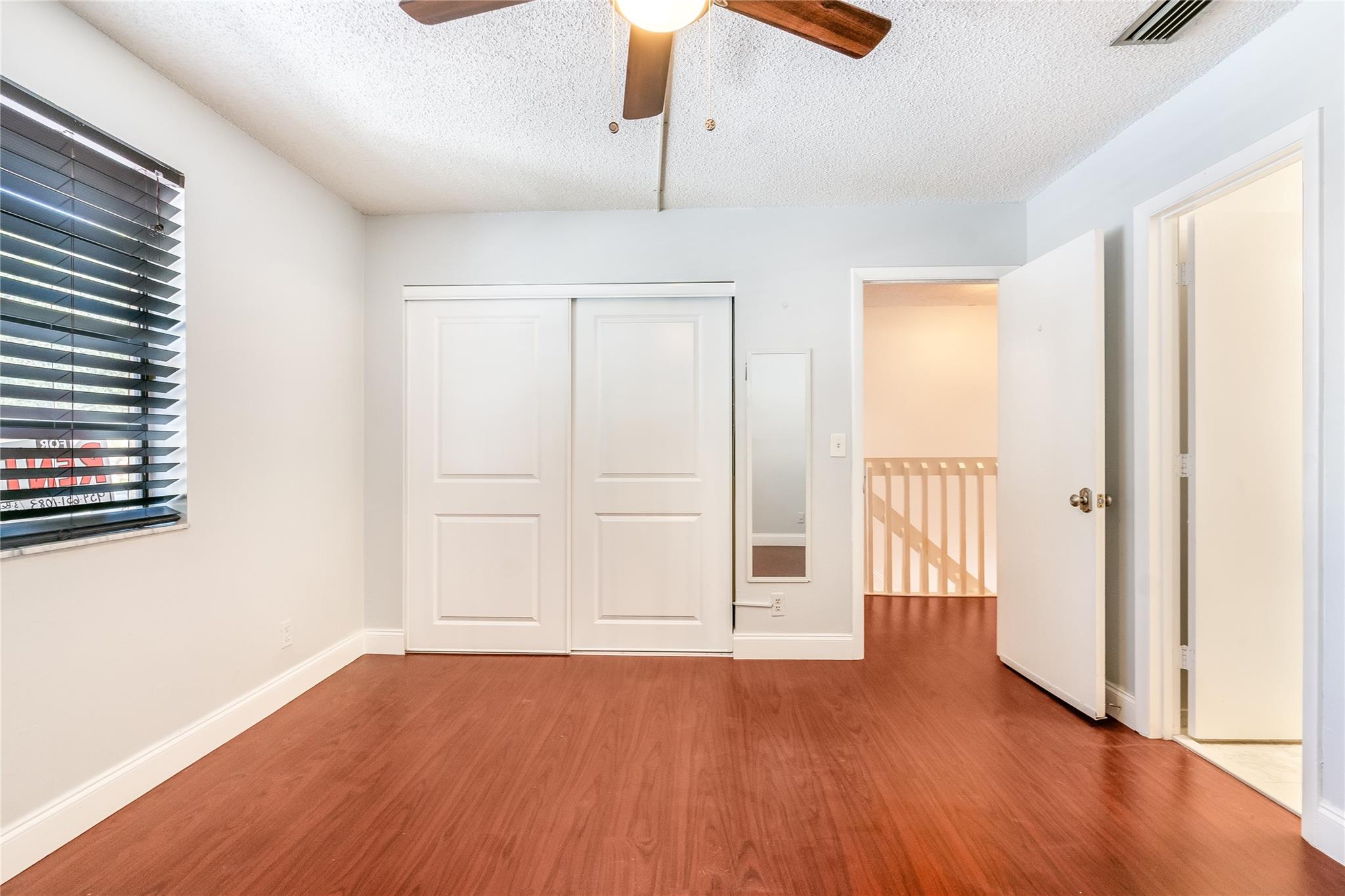 VILLAS OF PLANTATION - Residential Lease