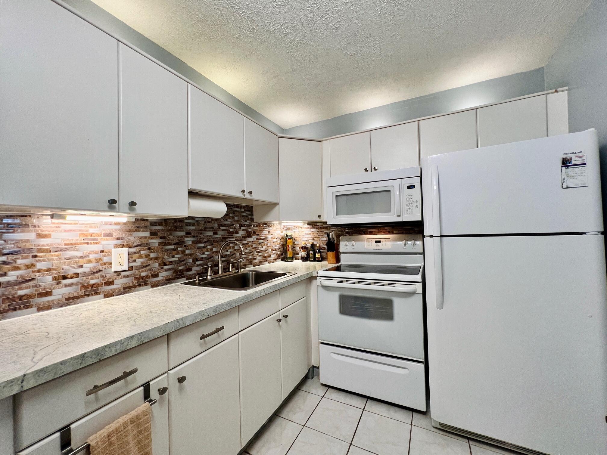 135 Dorchester F