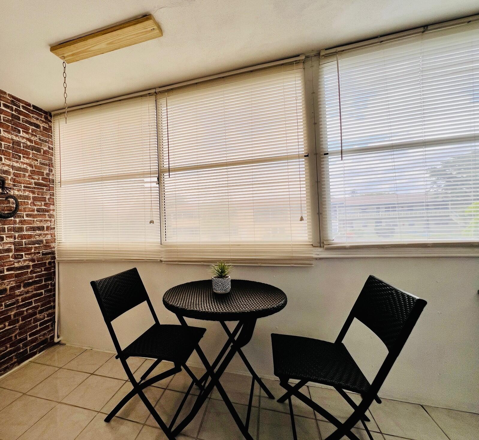 CENTURY VILLAGE - DORCHES - Residential