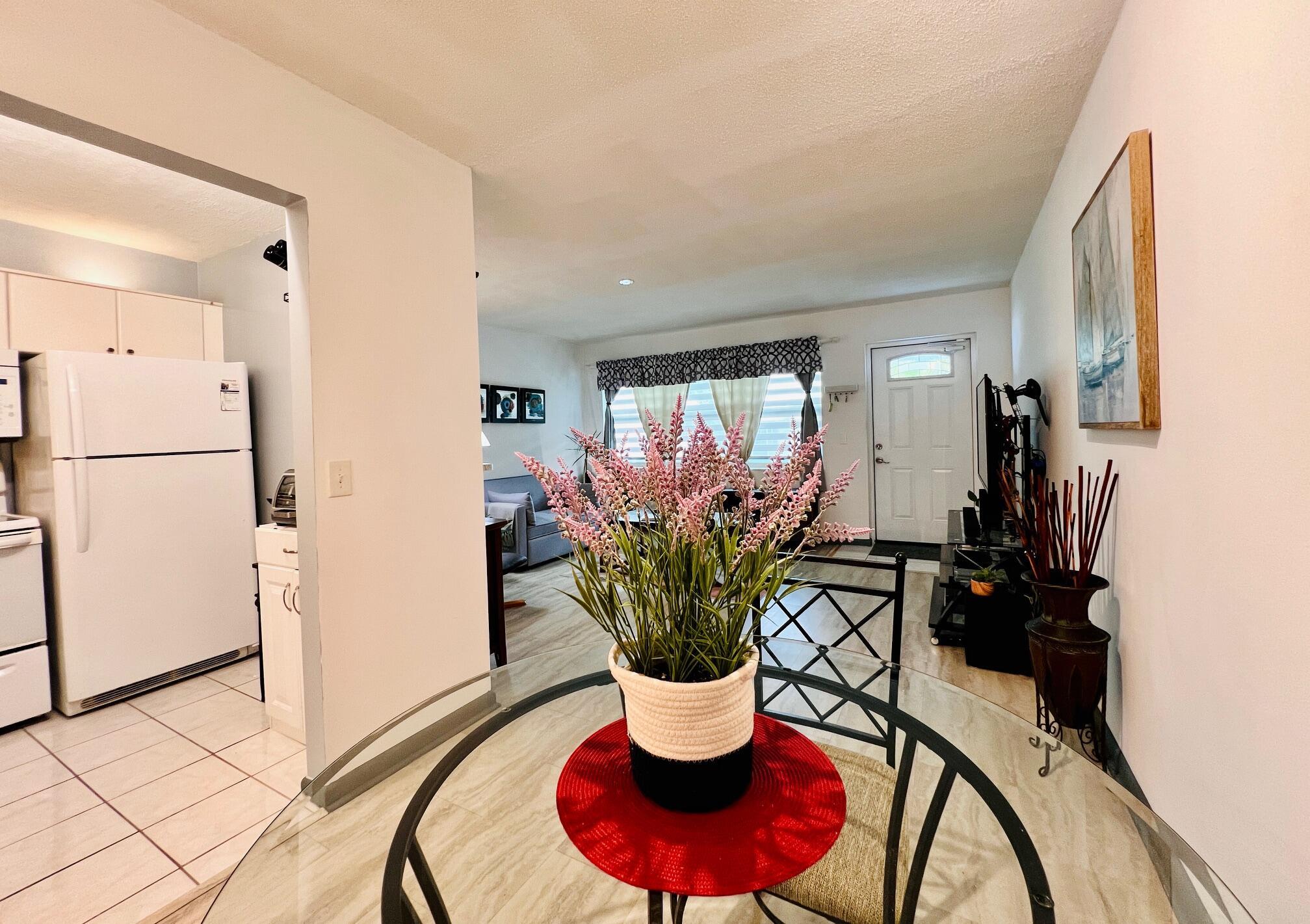 135 Dorchester F