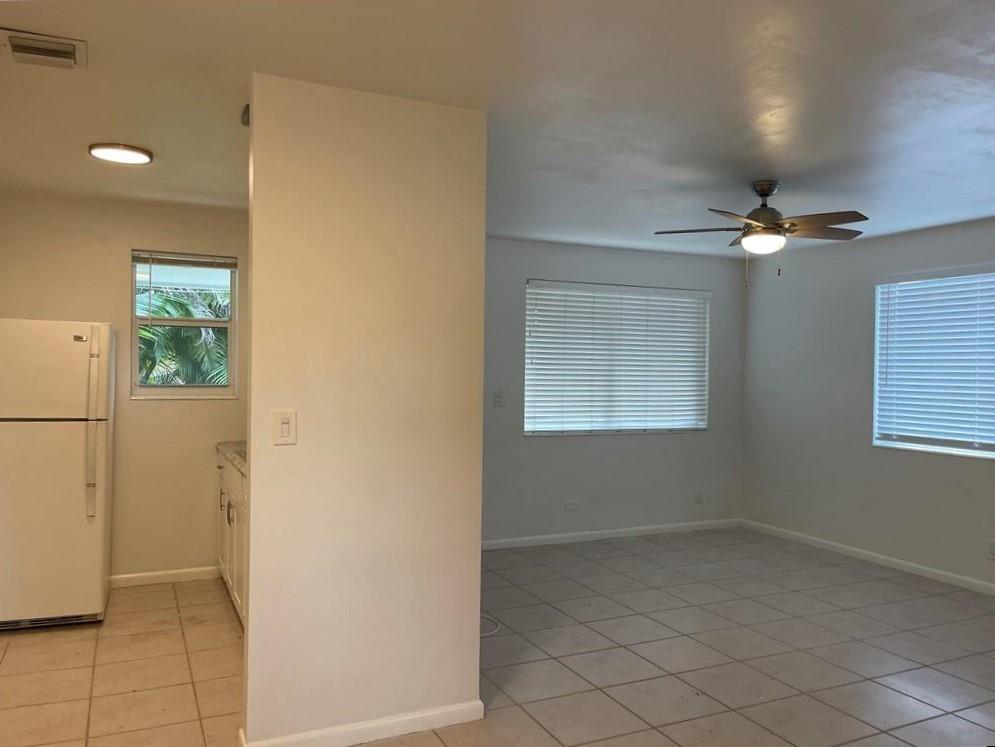 POINSETTIA HEIGHTS - Residential Lease