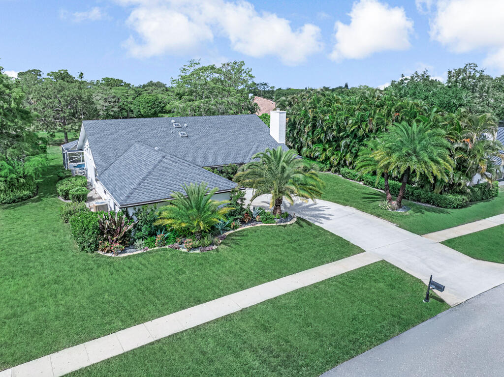 GREENVIEW SHORES 2 OF WELLINGTON - Residential