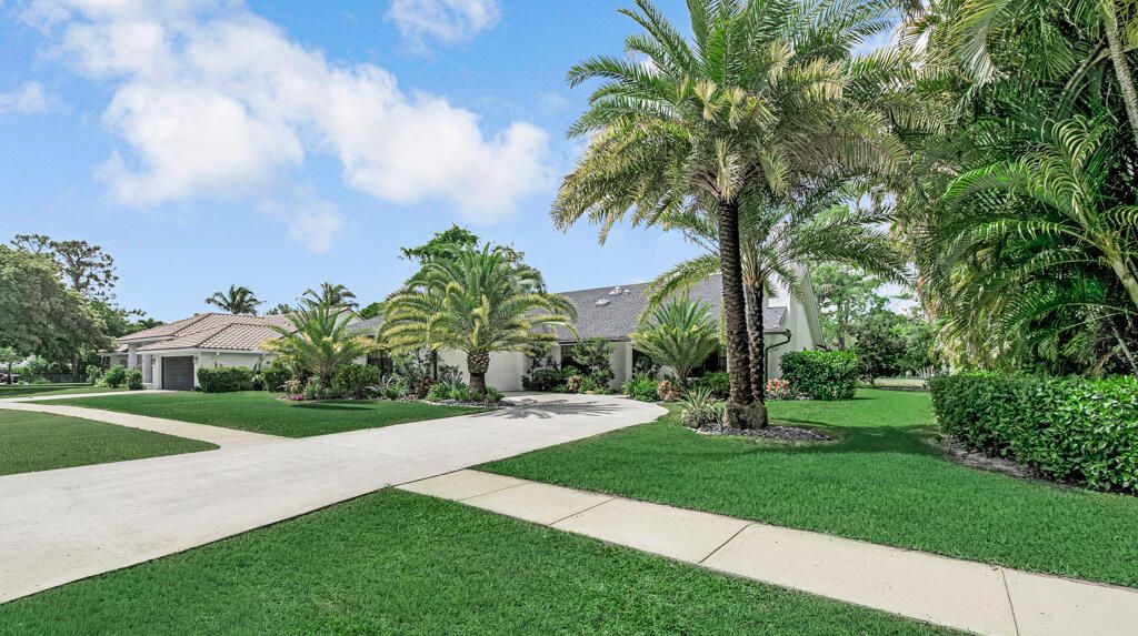 Photo of 1593 Yarmouth Avenue, Wellington, FL 33414 (MLS # B26018705)