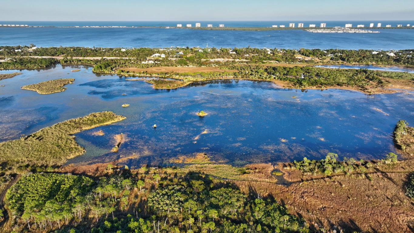 PORT ST LUCIE SECTION 40 - Residential