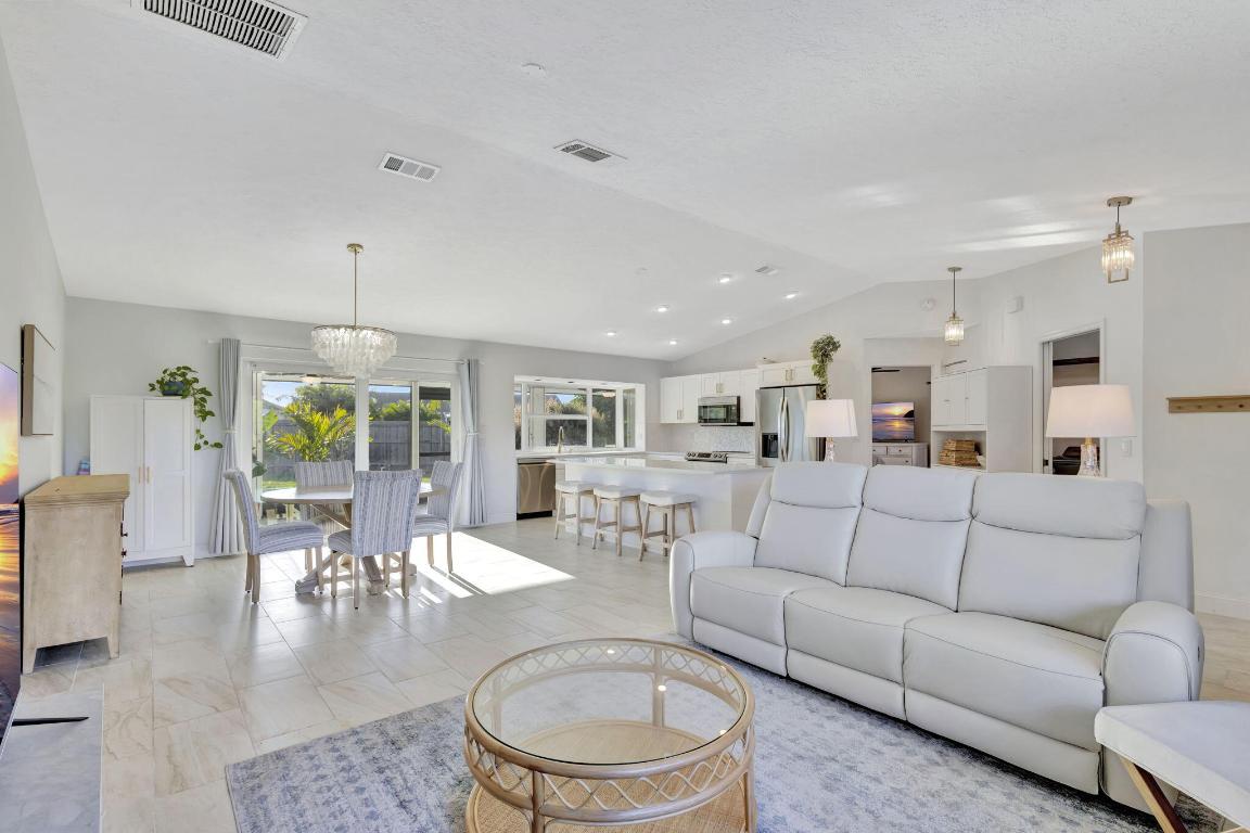 PORT ST LUCIE SECTION 40 - Residential