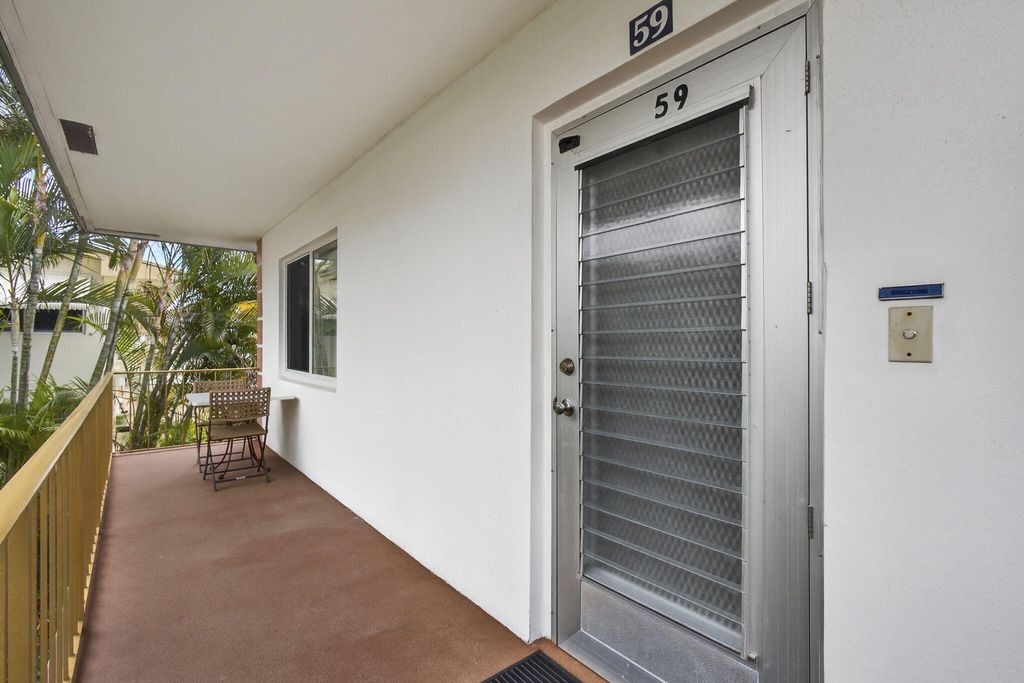 Photo of 59 Plymouth G Ln, West Palm Beach, FL 33417 (MLS # R11165778)