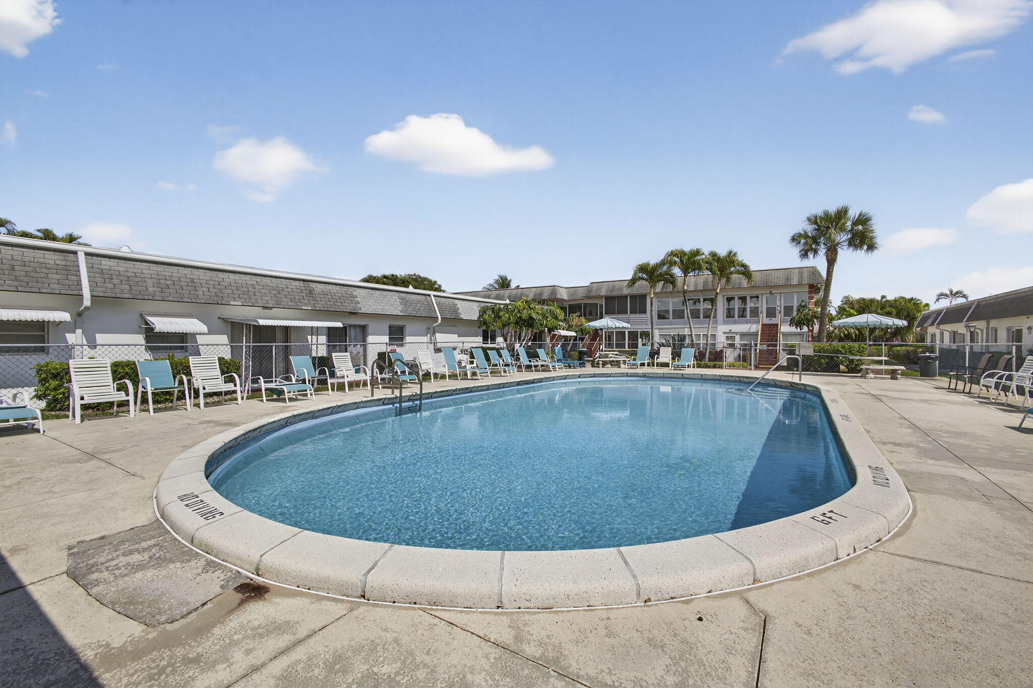 CENTURY VILLAGE PLYMOUTH 4 CONDO - Residential