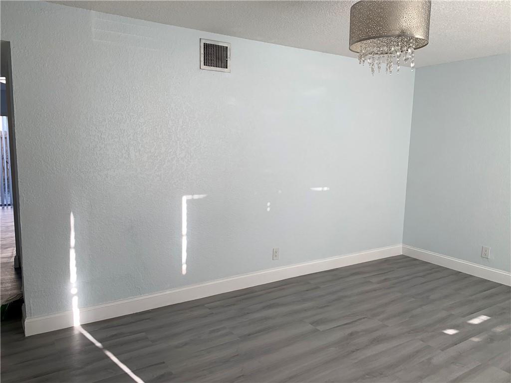 Nova Condo - Residential