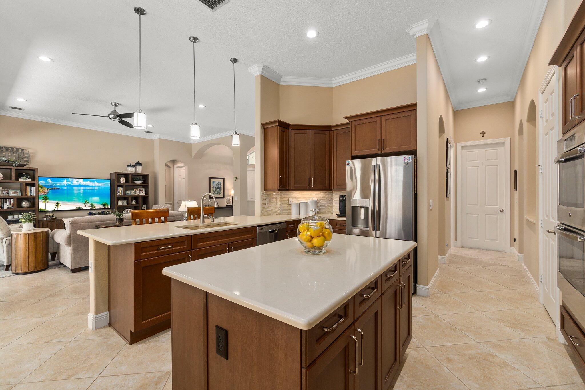 MONTE CARLO COUNTRY CLUB UNIT 2 - Residential