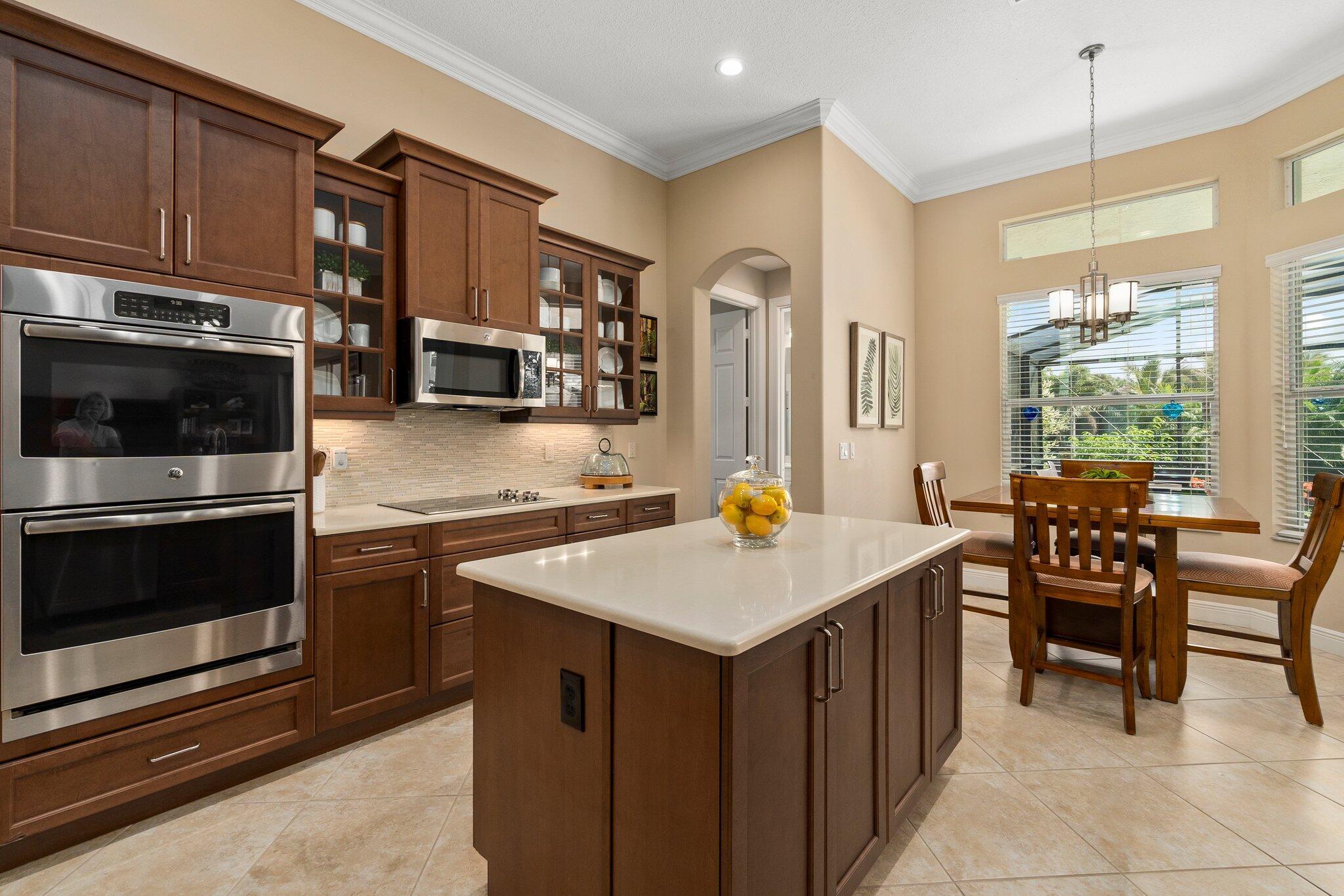 MONTE CARLO COUNTRY CLUB UNIT 2 - Residential