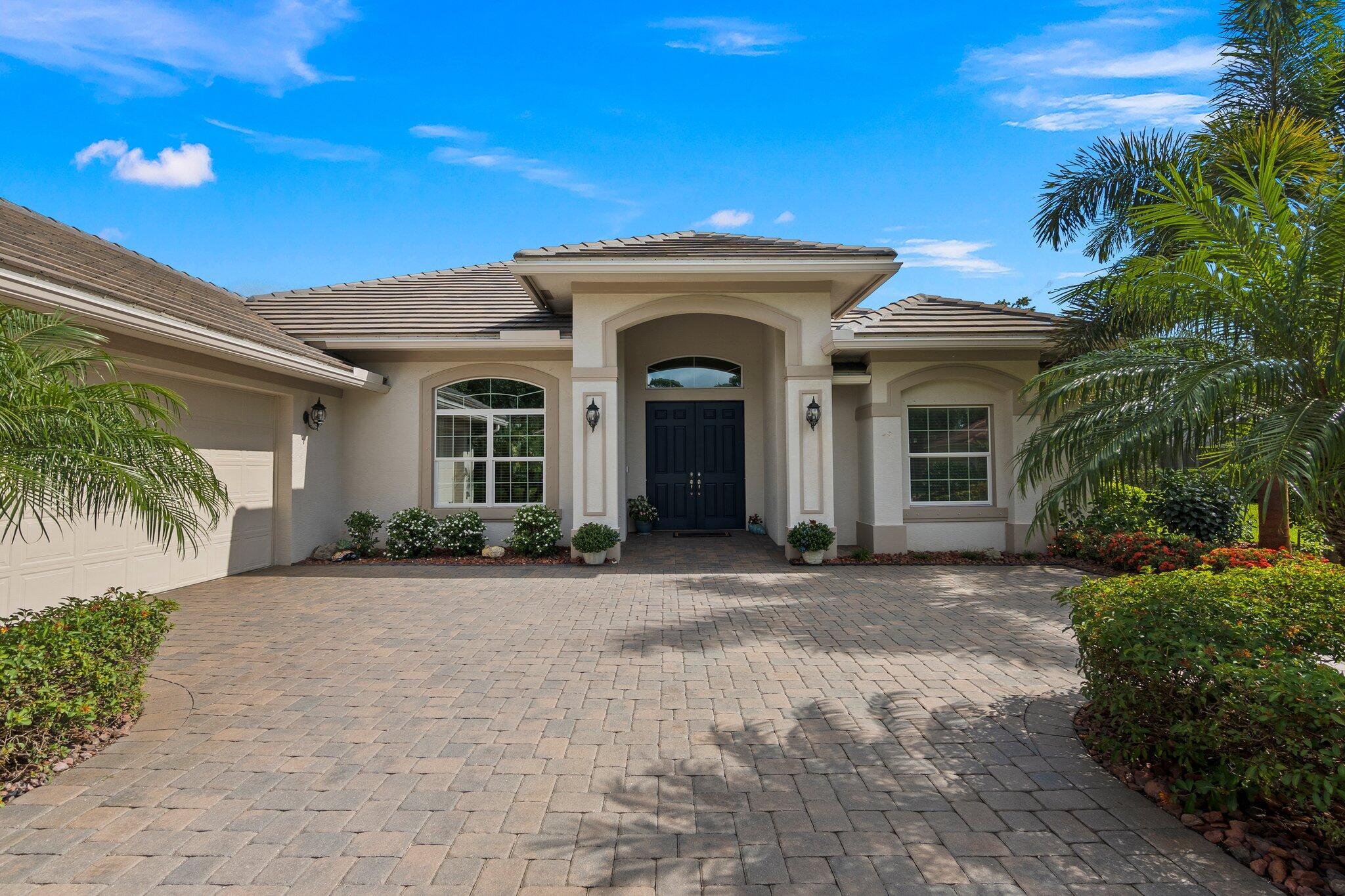 MONTE CARLO COUNTRY CLUB UNIT 2 - Residential