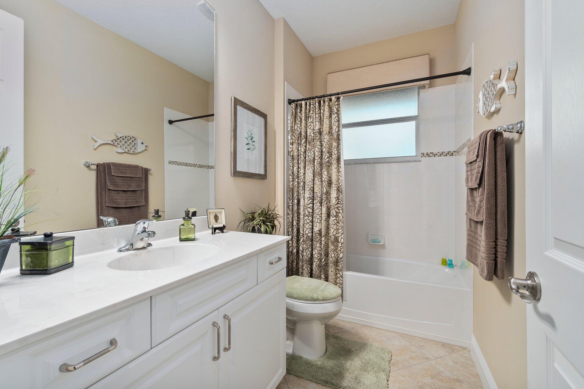 MONTE CARLO COUNTRY CLUB UNIT 2 - Residential