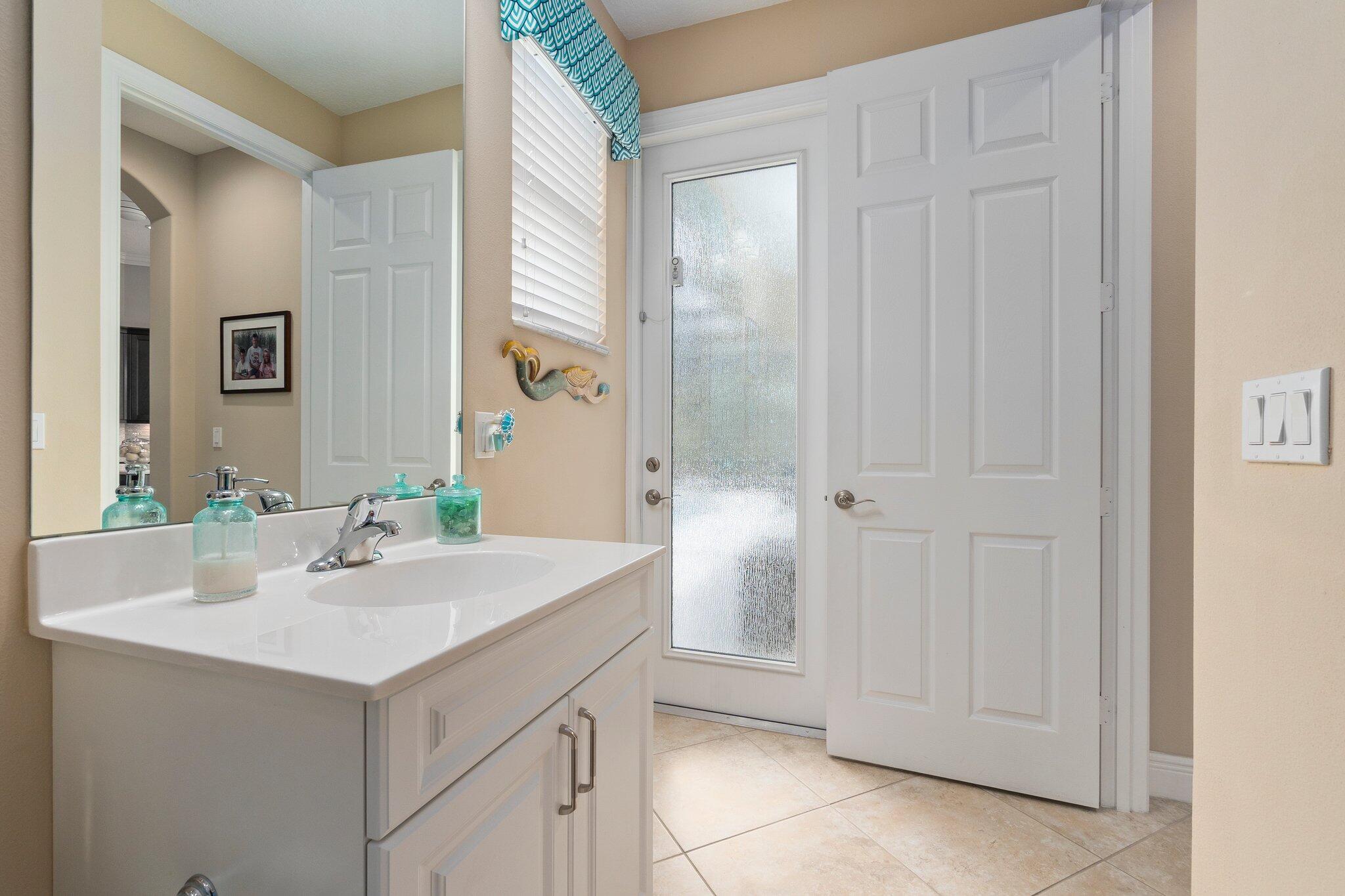 MONTE CARLO COUNTRY CLUB UNIT 2 - Residential