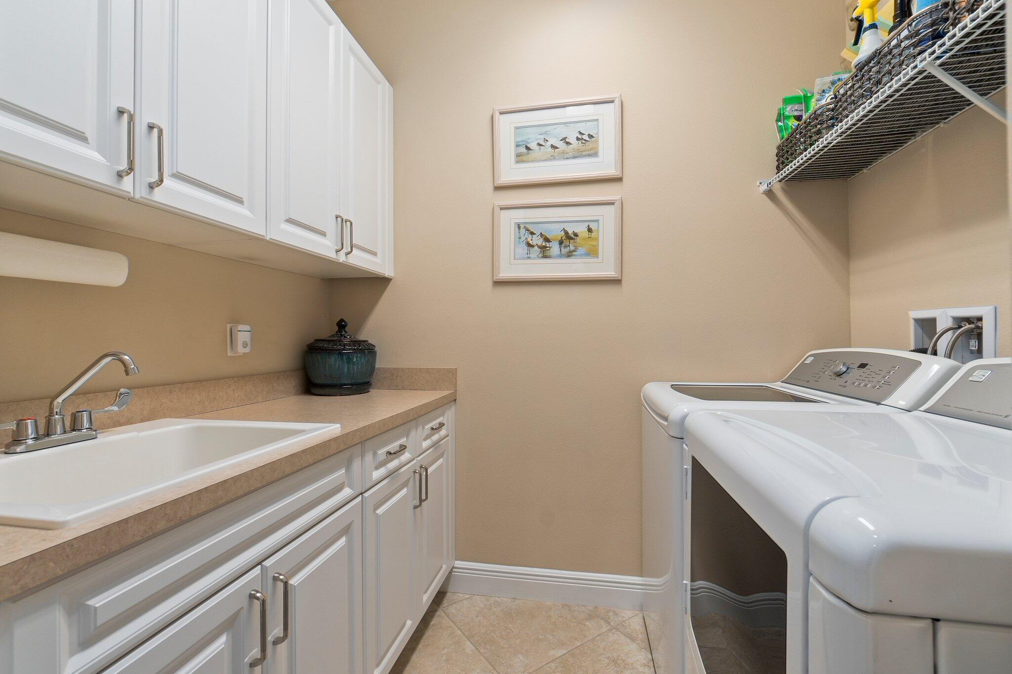 MONTE CARLO COUNTRY CLUB UNIT 2 - Residential