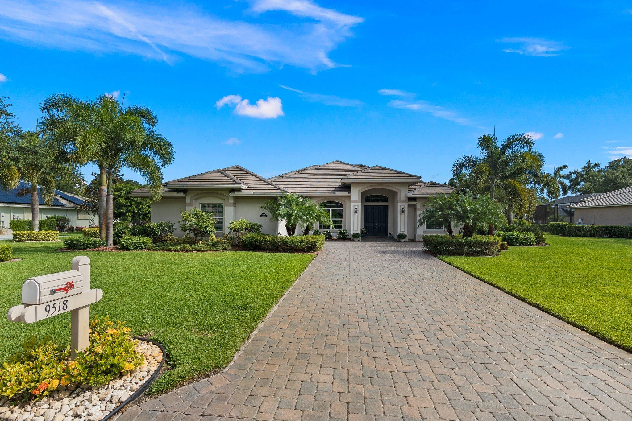 MONTE CARLO COUNTRY CLUB UNIT 2 - Residential