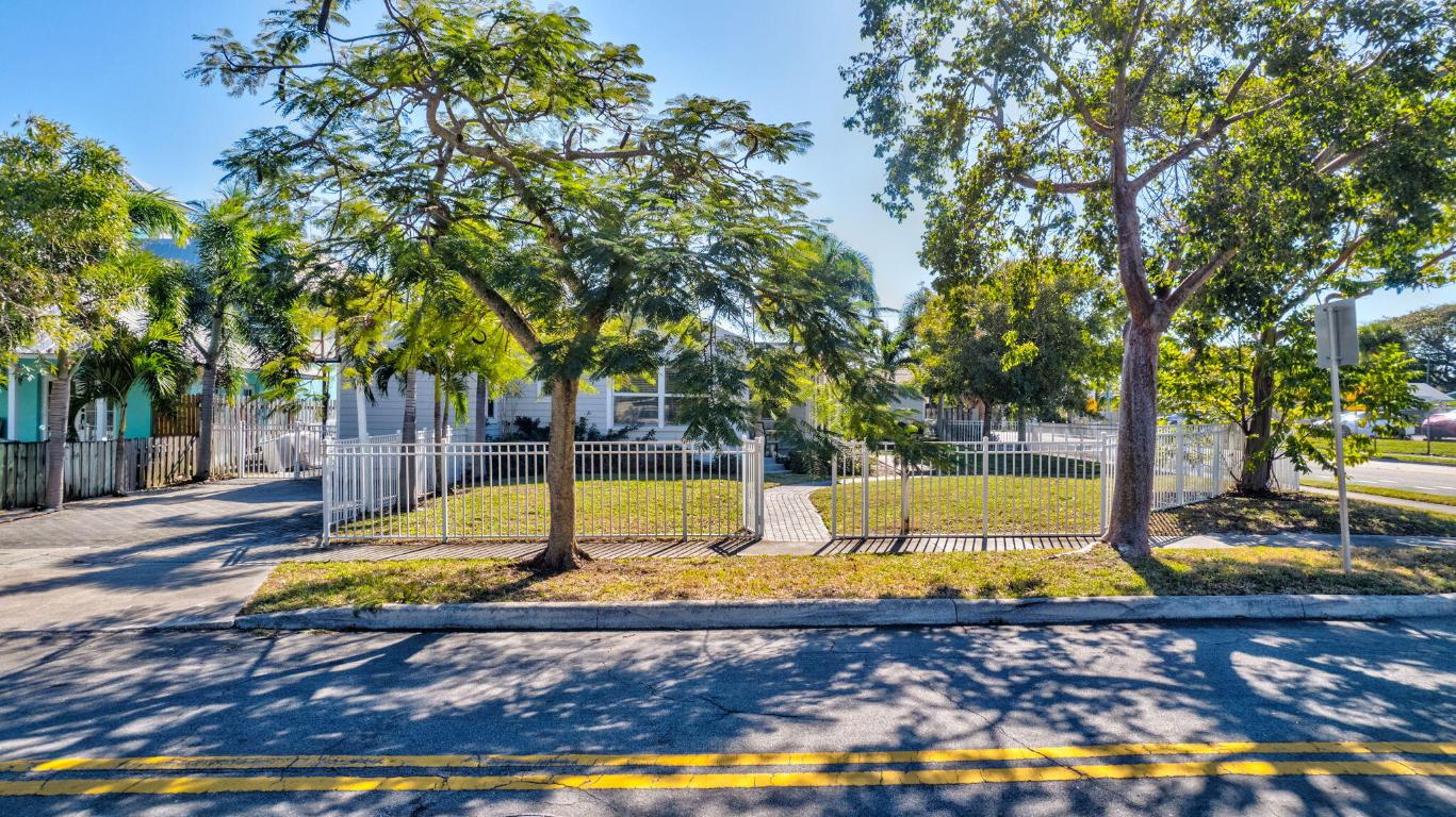 FERNWOOD - Residential Income