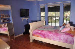 COUNTRYS POINT - Residential