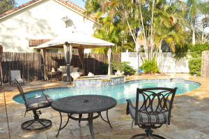 COUNTRYS POINT - Residential